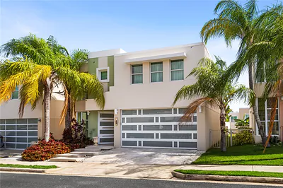 Urb Mirabella Village CALLE NACAR A7 #A7 Bayamon PR