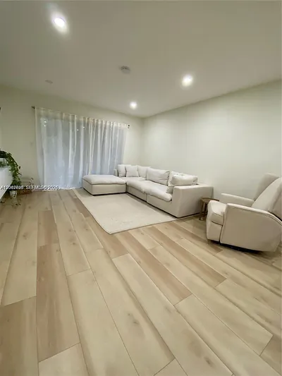 1200 Tallwood Avenue 302, Hollywood, FL 33021 #302 Hollywood FL