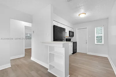 746 SW 4th St 1 #1 Dania Beach FL