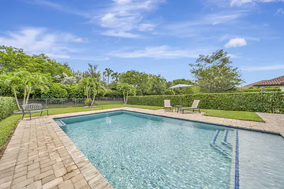 8720 E Baypoint Circle Parkland FL