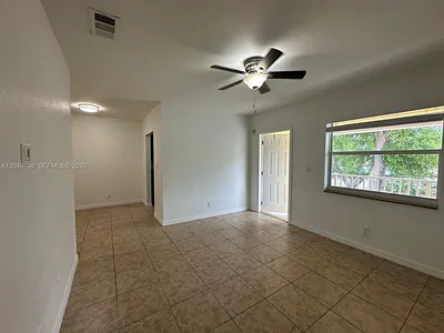 2640 NE 8th Avenue 17, Wilton Manors, FL 33334 #17 Wilton Manors FL